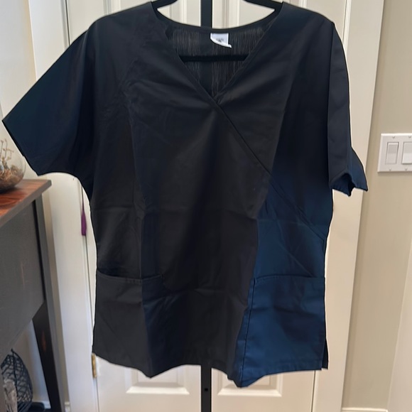 Strictly Scrubs Women’s Classic Scrub Set – Includes Mock Wrap Top and Pant - Picture 7 of 16